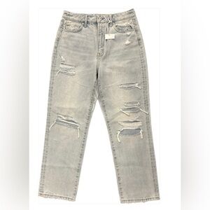 NWT Zenana Light wash distressed denim jeans